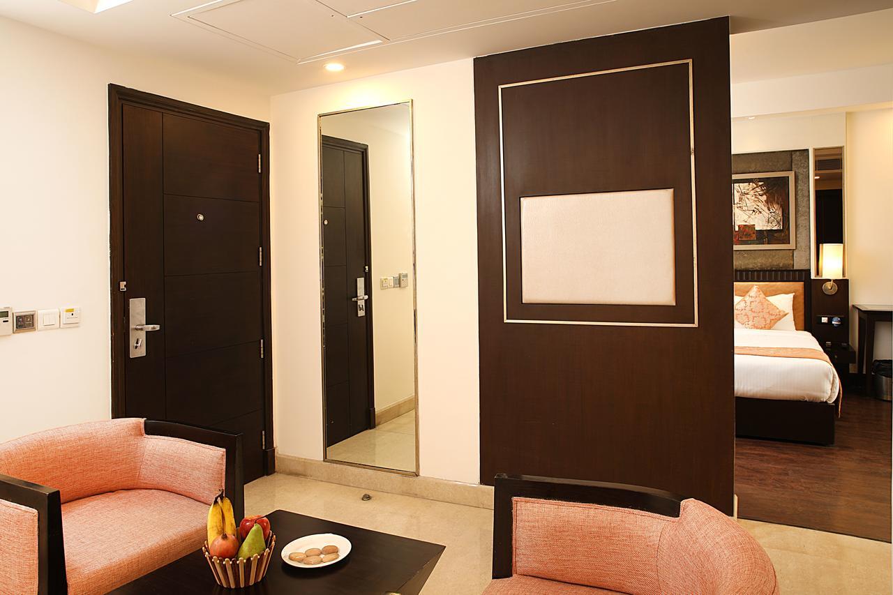 Inde Hotel Vista Woods Huda City Centre, Gurgaon Dış mekan fotoğraf