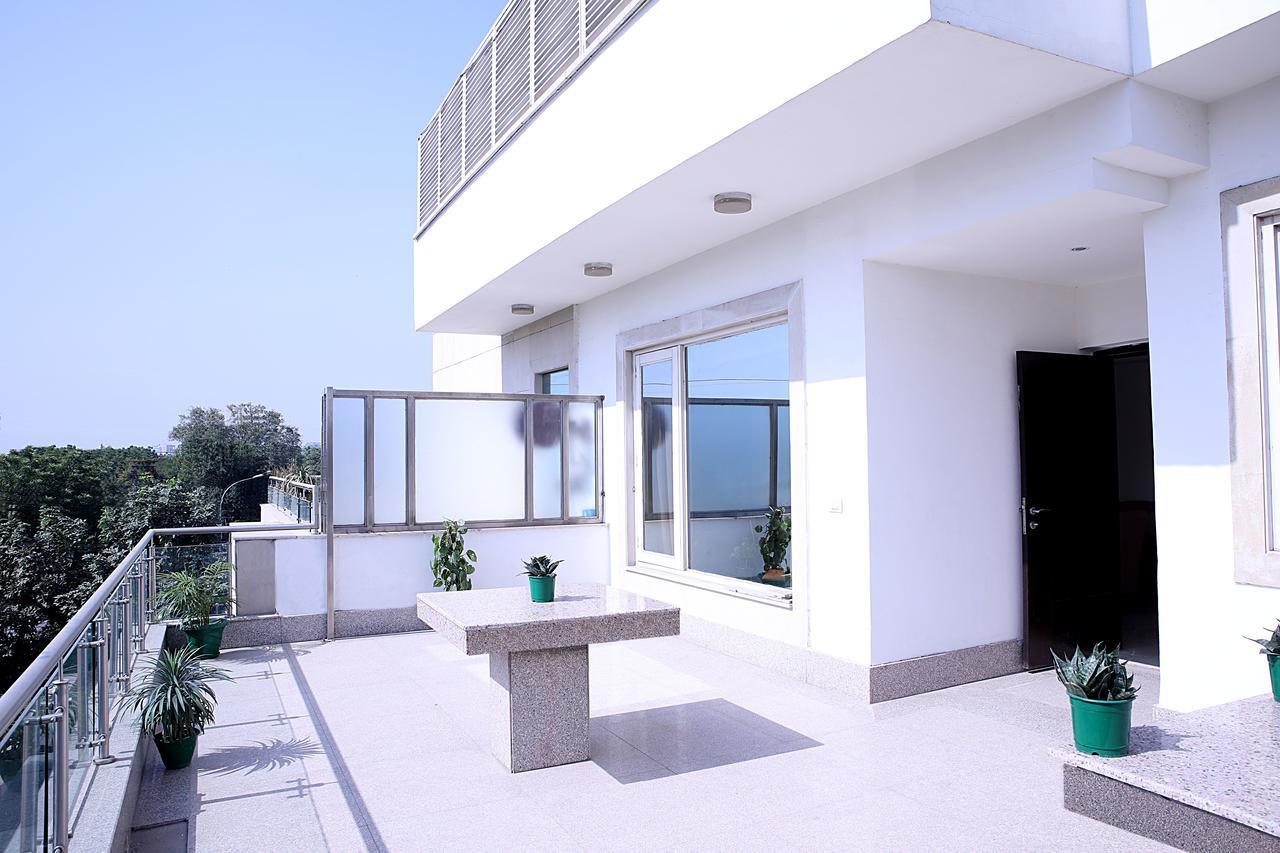 Inde Hotel Vista Woods Huda City Centre, Gurgaon Dış mekan fotoğraf