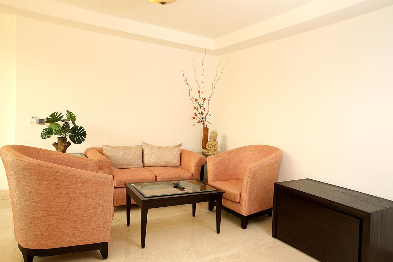 Inde Hotel Vista Woods Huda City Centre, Gurgaon Dış mekan fotoğraf