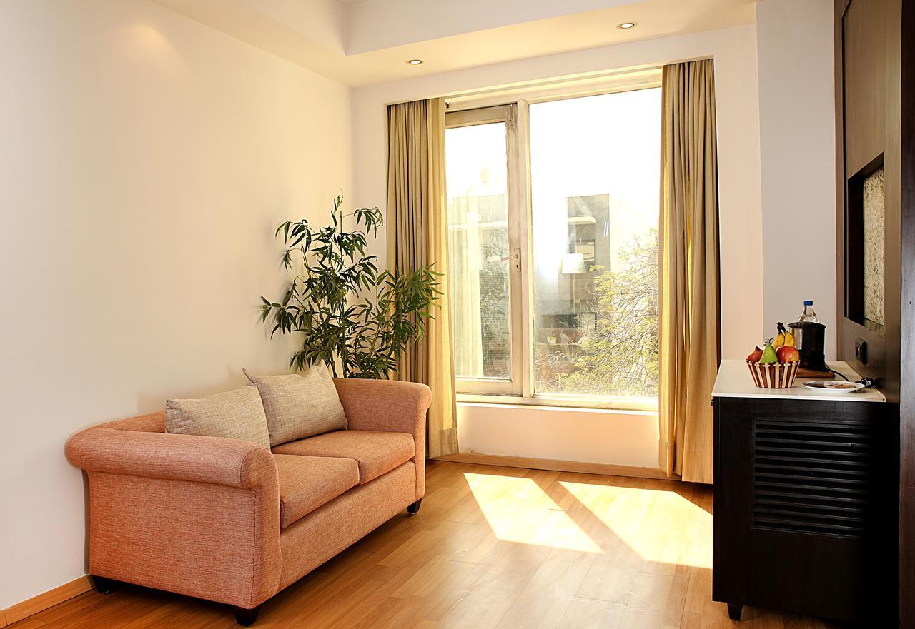 Inde Hotel Vista Woods Huda City Centre, Gurgaon Dış mekan fotoğraf