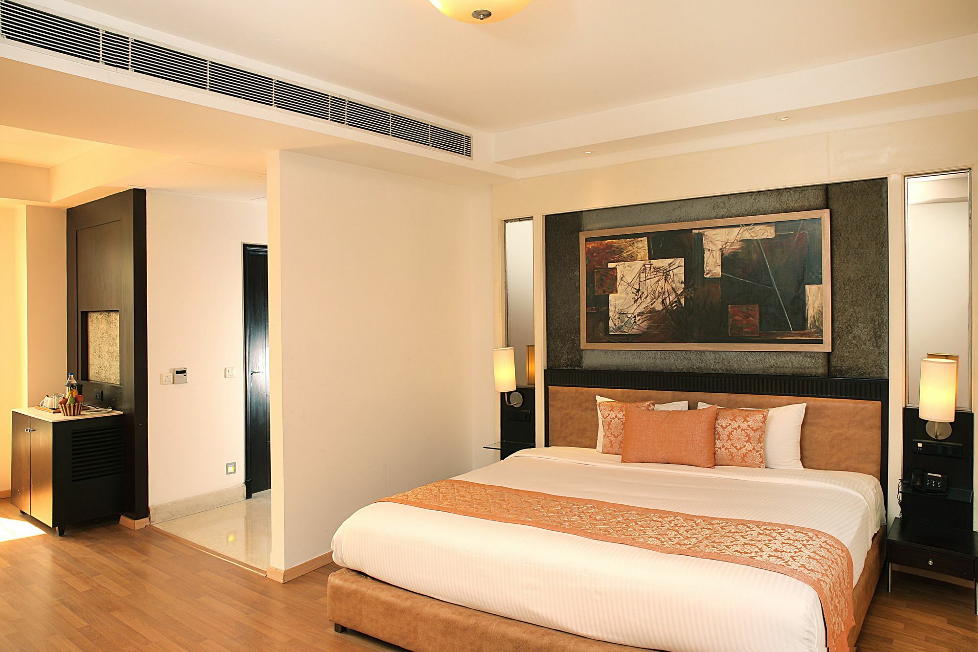 Inde Hotel Vista Woods Huda City Centre, Gurgaon Dış mekan fotoğraf