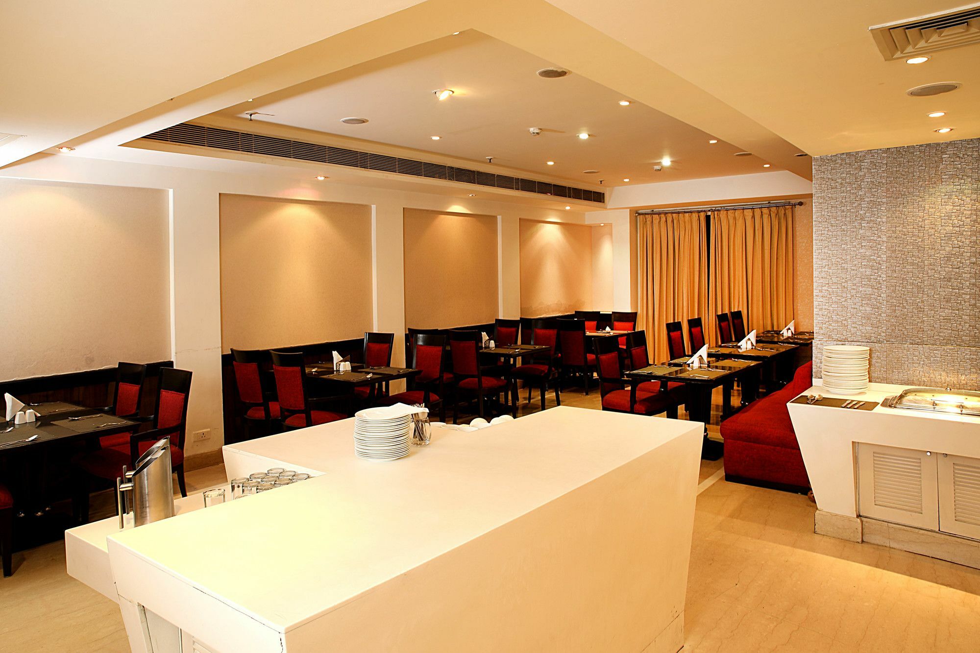 Inde Hotel Vista Woods Huda City Centre, Gurgaon Dış mekan fotoğraf