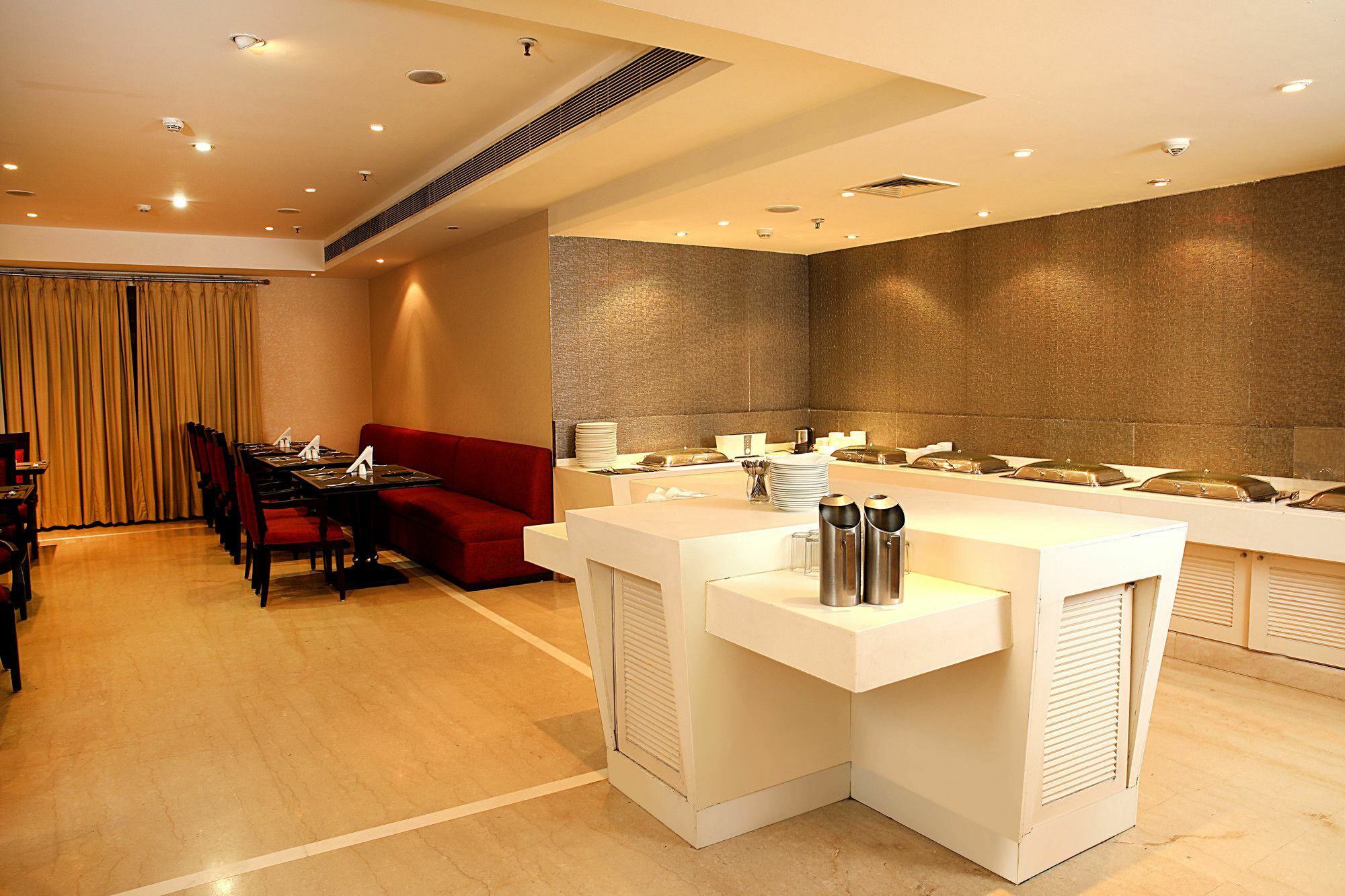Inde Hotel Vista Woods Huda City Centre, Gurgaon Dış mekan fotoğraf