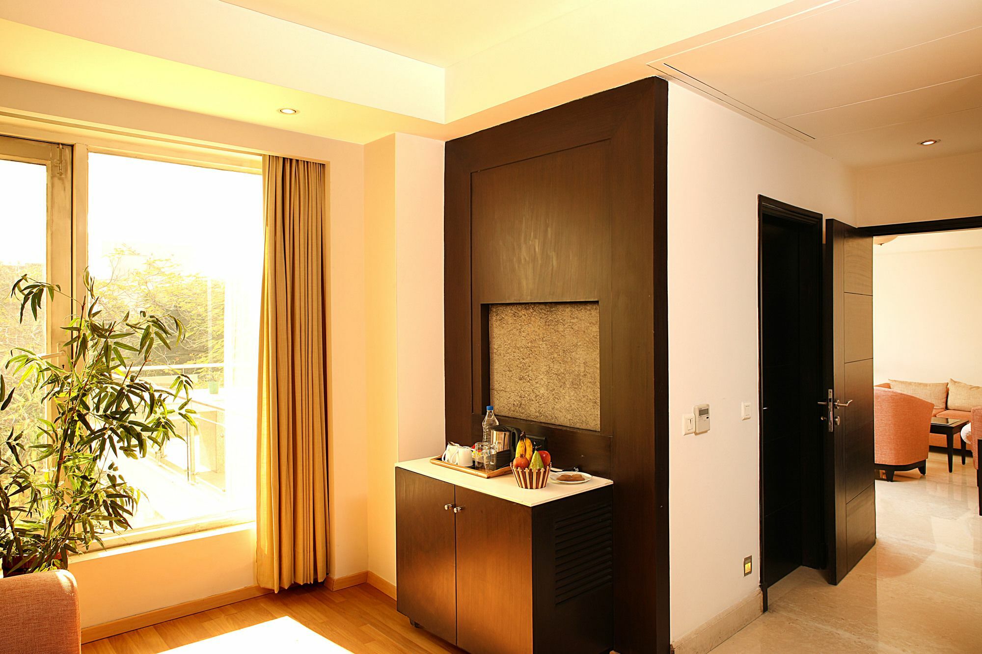 Inde Hotel Vista Woods Huda City Centre, Gurgaon Dış mekan fotoğraf